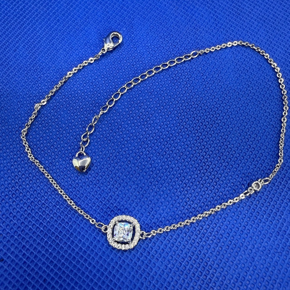 Pretty Bird - 18K White Gold Plated Baguette Anklet 💎